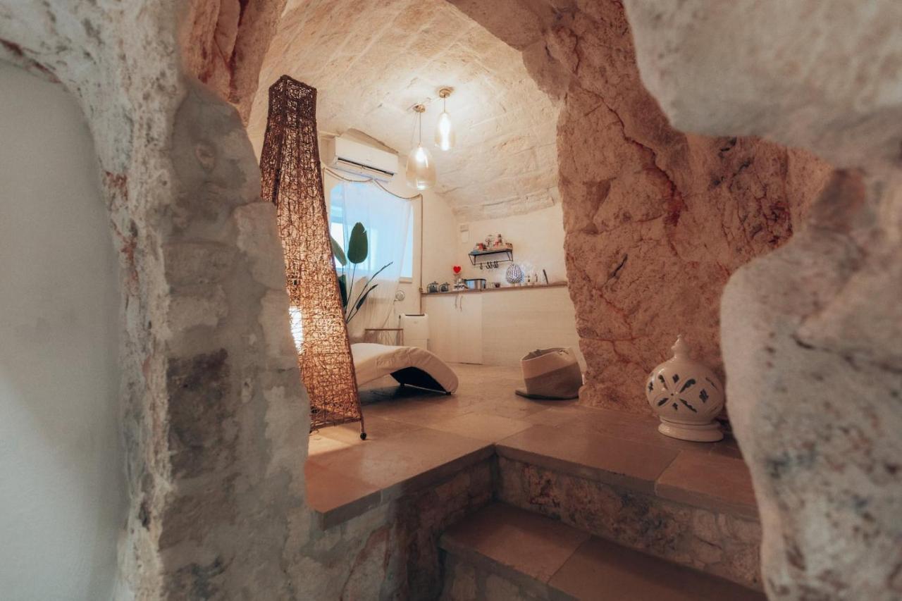 Bed and Breakfast Grotta Carlotta Ostuni Exteriér fotografie
