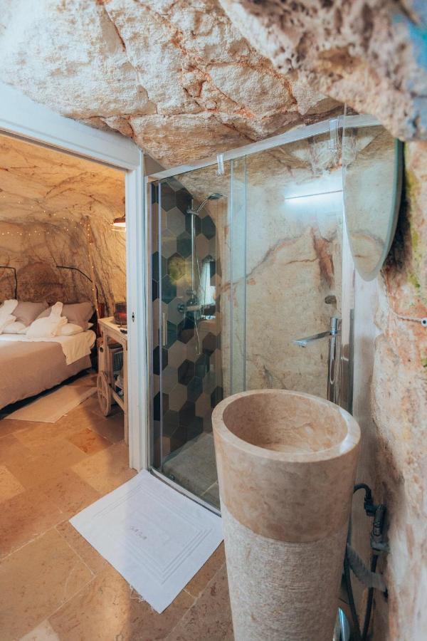 Bed and Breakfast Grotta Carlotta Ostuni Exteriér fotografie