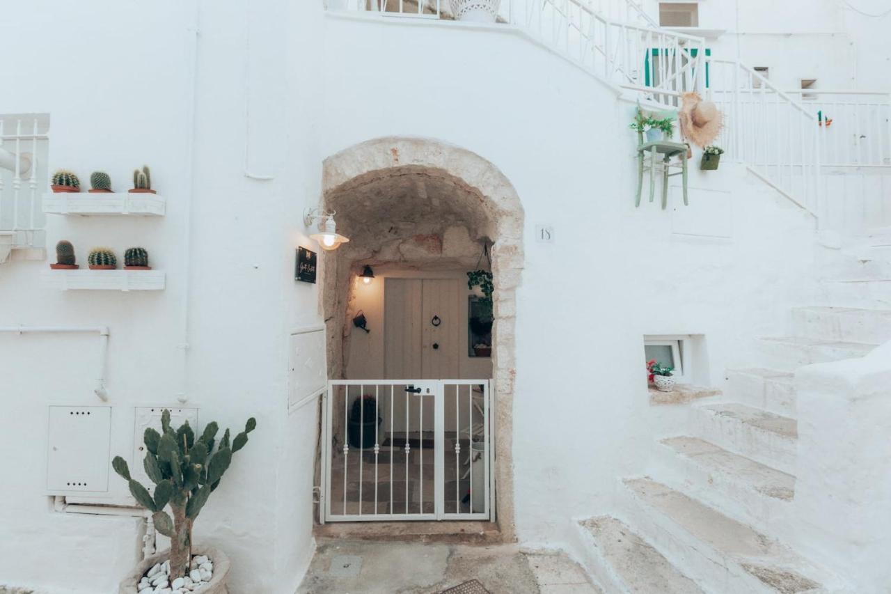 Bed and Breakfast Grotta Carlotta Ostuni Exteriér fotografie