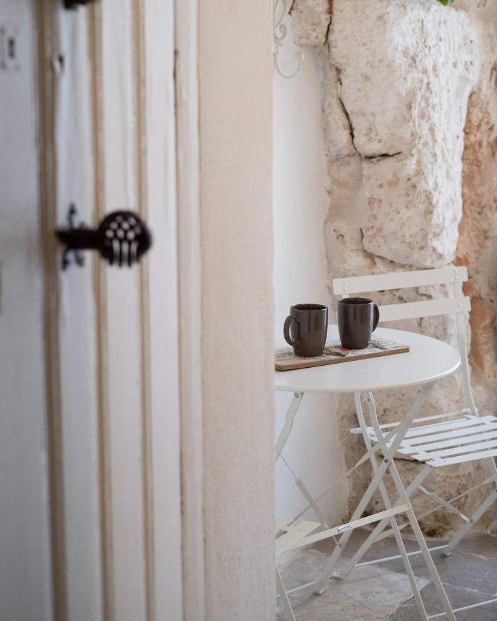 Bed and Breakfast Grotta Carlotta Ostuni Exteriér fotografie